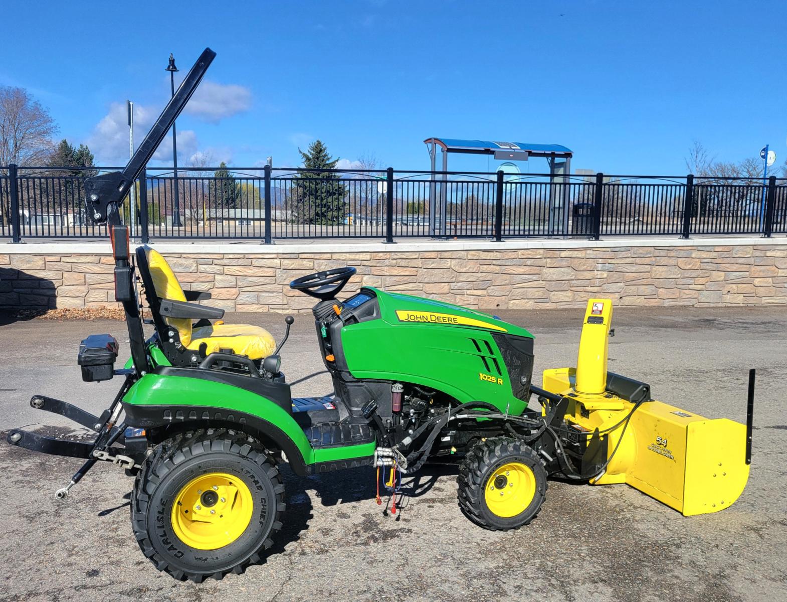 2018 Green /Yellow John Deere 1025R with an 3TNV80F-NCJT engine, Hydrostatic transmission, located at 450 N Russell, Missoula, MT, 59801, (406) 543-6600, 46.874496, -114.017433 - Only 106 Hours. Really Nice 2018 John Deere 4Wheel Drive 1025R Diesel Tractor. 25HP. Comes with John Deere 54" Front Snow Blower. Has Owners Manuals for the Tractor and the Blower. Lots of Specs one the pictures page. Excellent Condition. Plastic has never been off the seat. Does Not come with any o - Photo #0